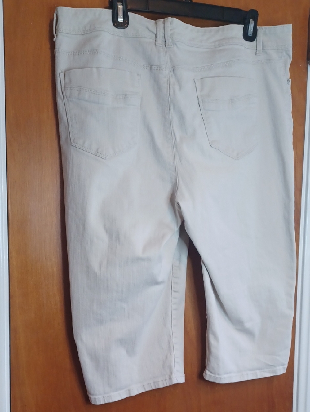 Gloria Vanderbilt "Sasha" Skimmer Sz. 16. L.16.5".R.11.5". W.38". Silver Buttons - Picture 4 of 11